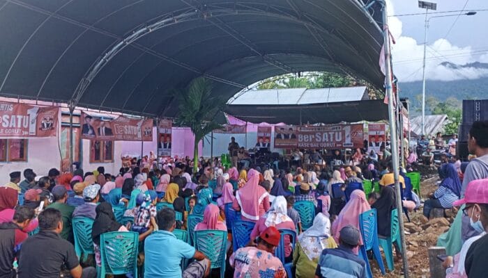 Warga Sumalata Hadiri Kampanye Romantis Tanpa Mobilisasi