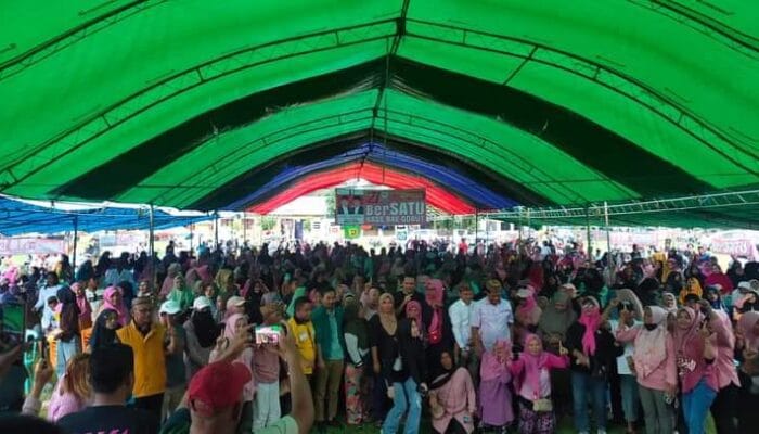 Tahir Datau Ajak Warga Atinggola Menangkan Romantis