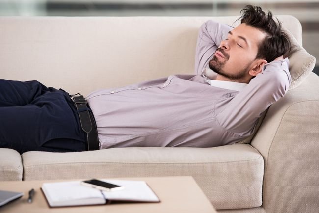 Ilustrasi. Kebiasaan tidur di siang hari, atau yang dikenal dengan istilah power nap disebut penting bagi kesehatan tubuh.(Foto : thinkstock)