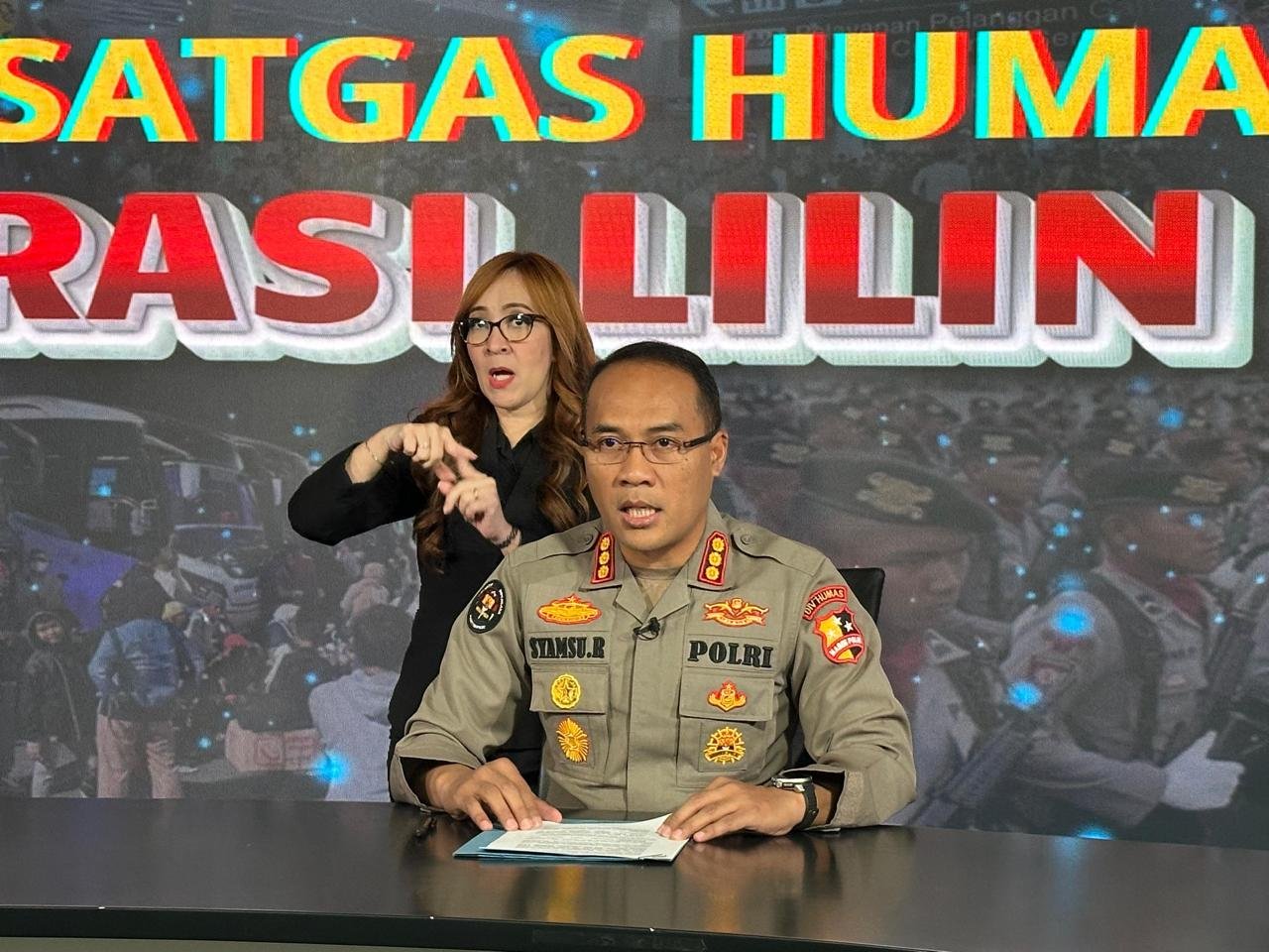 Dalam konferensi pers hari ini, Kombes Syamsu Ridwan menjelaskan beberapa poin penting yang menjadi perhatian utama masyarakat. (Foto: Humas Polri)