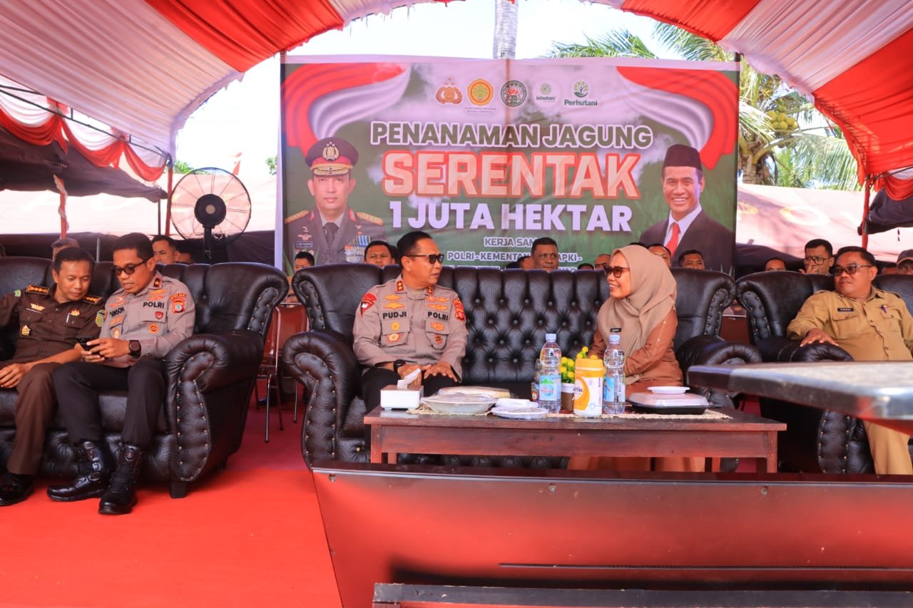 Kapolda Gorontalo Hadiri Zoom Penanaman Jagung 1 Juta Hektar. (Foto: Humas Polda Gorontalo)