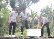 Kapolda Gorontalo Dukung Ketahanan Pangan dengan Panen Ikan Lele