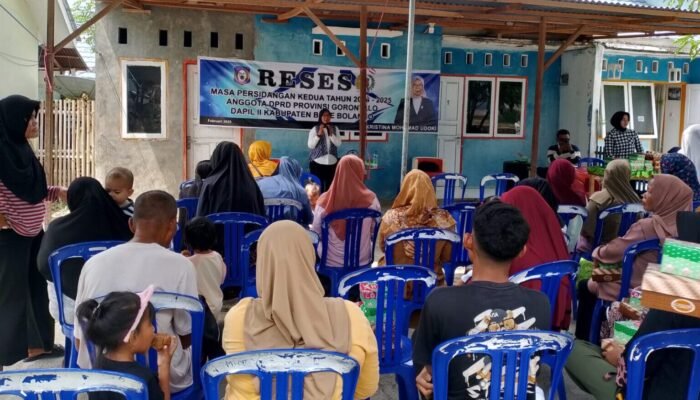Femmy Udoki Terima Aspirasi Warga Soal Penurunan Daya Listrik di Reses DPRD Gorontalo