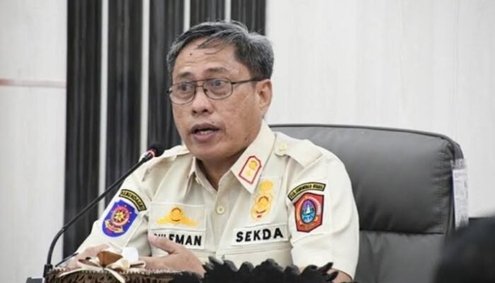 Guru Ancam Duduki Kantor Bupati, Sekda Gorut Pastikan THR dan Gaji GTT Segera Cair