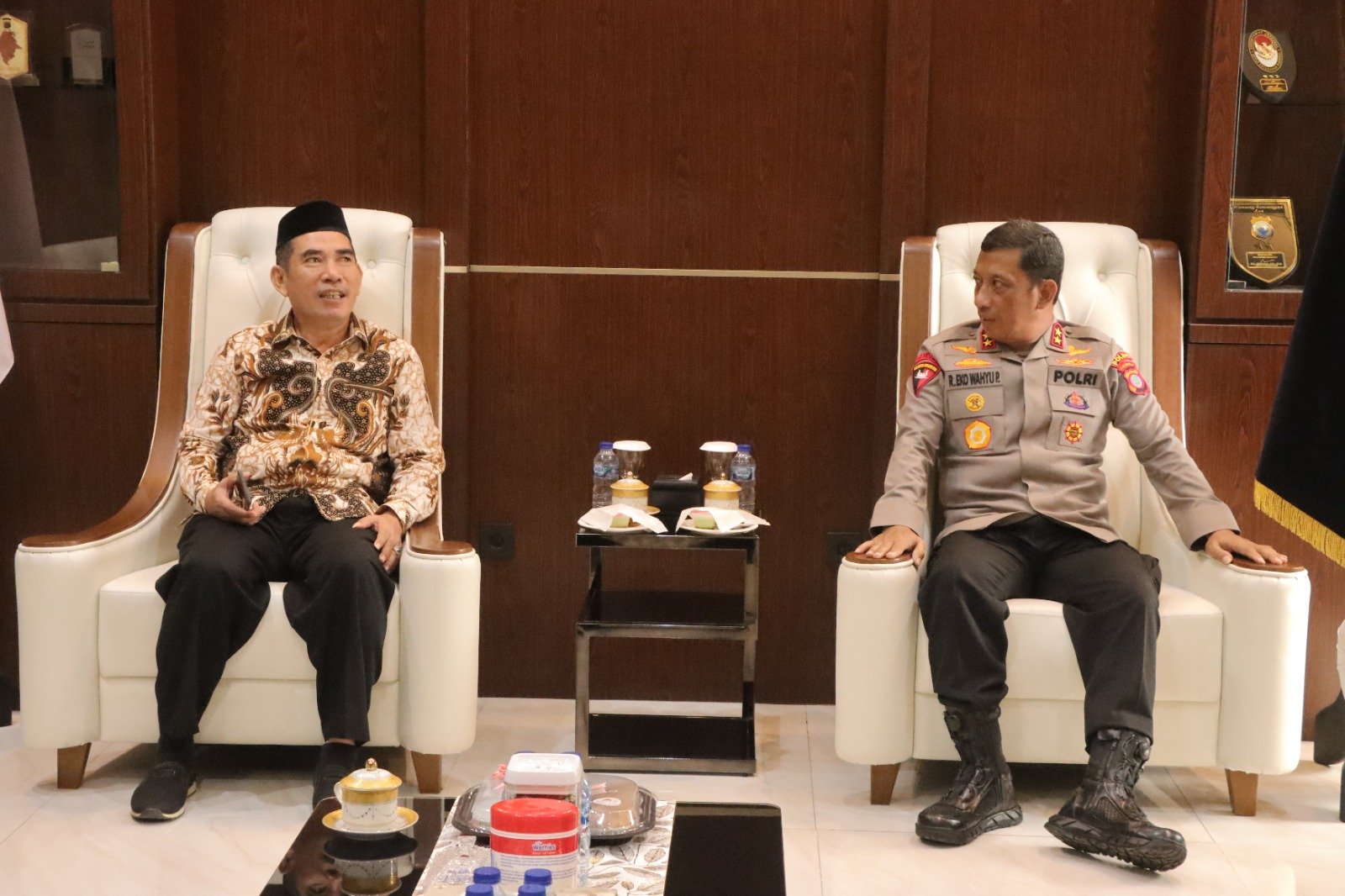 Sinergi Polda Gorontalo dan Bulog Pastikan Distribusi Pangan Aman. (Foto: Humas Polda Gorontalo)