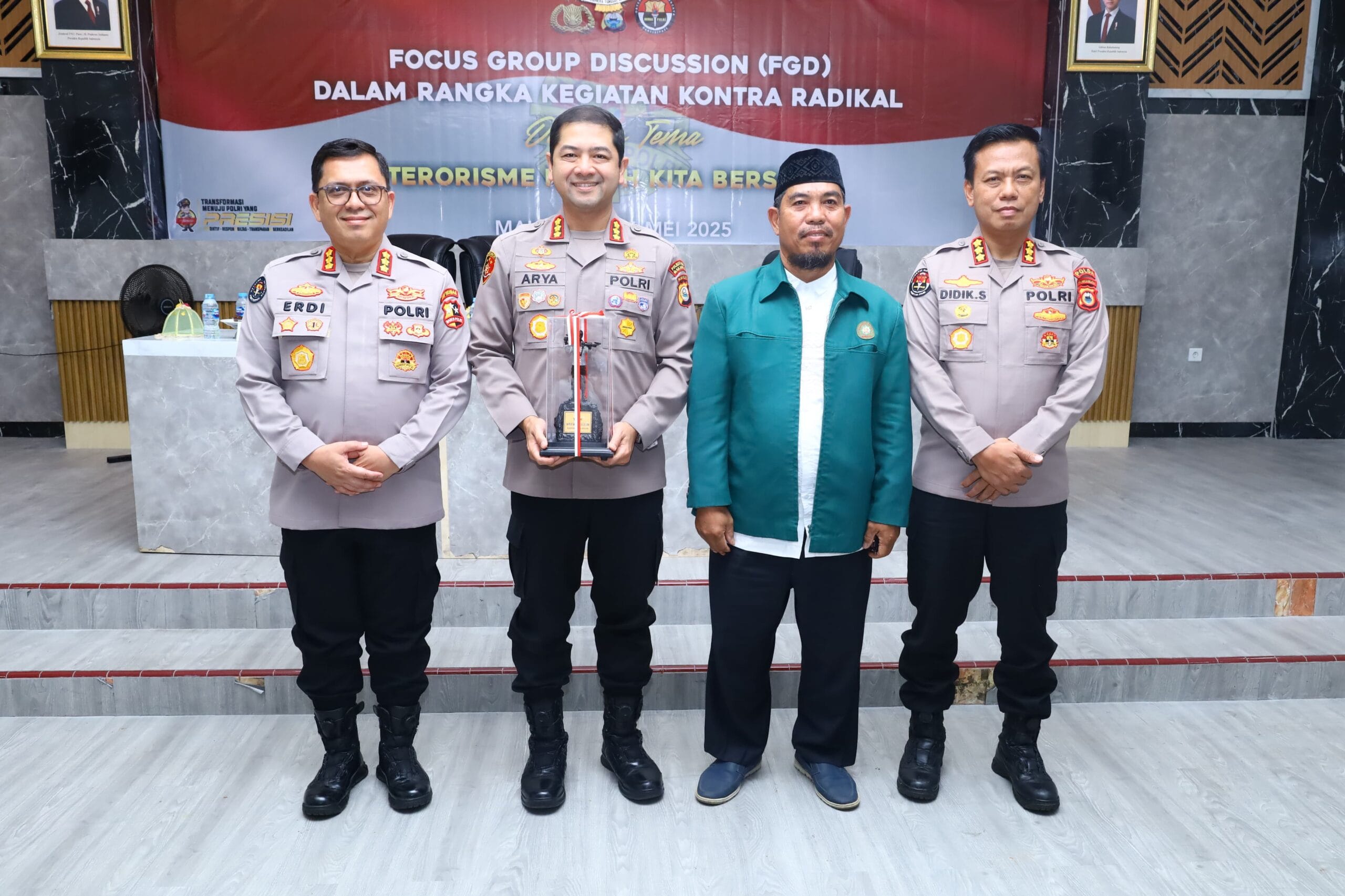 Divhumas Polri Gelar FGD Kontra Radikalisme di Makassar. (Foto: Humas Polri)