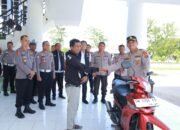 Korban Pemerasan dan Pembakaran di Pohuwato Terima Bantuan Motor dari Kapolres. (Foto: Humas Polres Pohuwato)