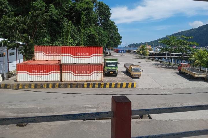 Pelabuhan Tahuna, Kabupaten Kepulauan Sangihe. (Foto: AM. Budiman)