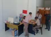 Rombongan BARANTIN Sulut dan Sangihe saat mendatangi kantor PT. JSM, Rabu (25/06/2025) di Pelabuhan Perikanan Dagho. (Foto: AM. Budiman)