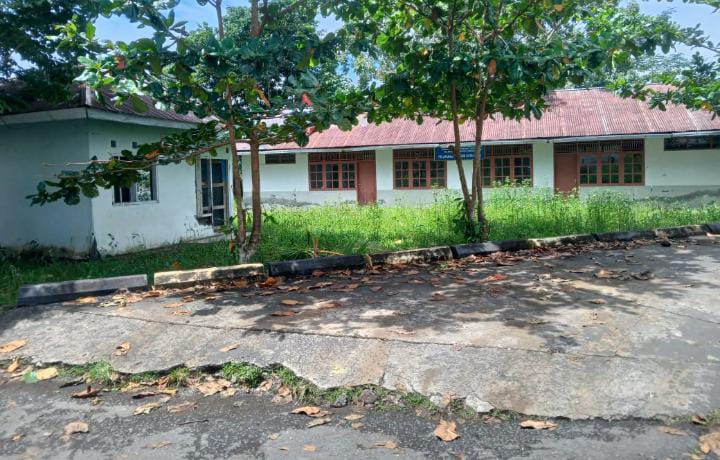 Kondisi Pelabuhan Perikanan Dagho yang terbengkalai dan tidak terawat. (Istimewa)