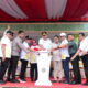 Peresmian Provinsi Gorontalo sebagai tuan rumah Pekan Nasional Petani Nelayan (PENAS) ke-17 tahun 2026 yang ditandai dengan penekanan tombol sirene pada Kick-Off Road to PENAS di GOR David-Toni, Limboto, Kabupaten Gorontalo, Rabu (26/6/2025). (Foto : Mila/Kominfotik)