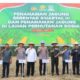 Dukung Ketahanan Pangan, Wakapolda Gorontalo Ikut Tanam Jagung Serentak. (Foto: Humas Polda Gorontalo)