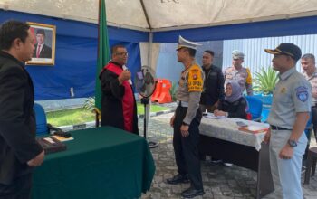 Dirlantas Tinjau Tilang dan Sidang Tempat Operasi Patuh Otanaha 2025. (Foto: Humas Polda Gorontalo)