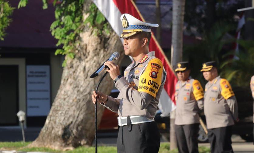 Disiplin dan Keselamatan Jadi Sorotan Dirlantas dalam Apel Pagi. (Foto: Humas Polda Gorontalo)