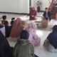 Kegiatan rutin majelis taklim dan edukasi masyarakat yang dilaksanakan oleh Windra Lagarusu. (Foto: GoTimes)