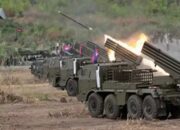 Perang Thailand-Kamboja Meletus di Perbatasan, 14 Orang Tewas dan Ribuan Mengungsi.(Foto/Screenshot video Phnom Pen Post)
