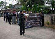 Aliansi Mahasiswa Pejuang Keadilan Mendesak Gakkum Menghentikan Penyidikan Tambang Ilegal di KHDTK Unmul. (Foto: Ist)