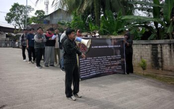 Aliansi Mahasiswa Pejuang Keadilan Mendesak Gakkum Menghentikan Penyidikan Tambang Ilegal di KHDTK Unmul. (Foto: Ist)