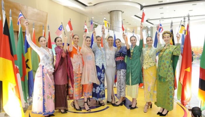 24 Juli, Indonesia Rayakan Hari Kebaya Nasional