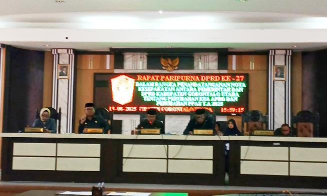 Perubahan KUA-PPAS 2025 Resmi Disahkan DPRD Gorut 1 Rapat paripurna DPRD Gorontalo Utara ke - 27. (Foto: GoTimes/Febri)
