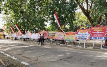 . Karangan Bunga Jadi Simbol Dukungan untuk Kapolda Gorontalo. (Foto: Humas Polda Gorontalo)