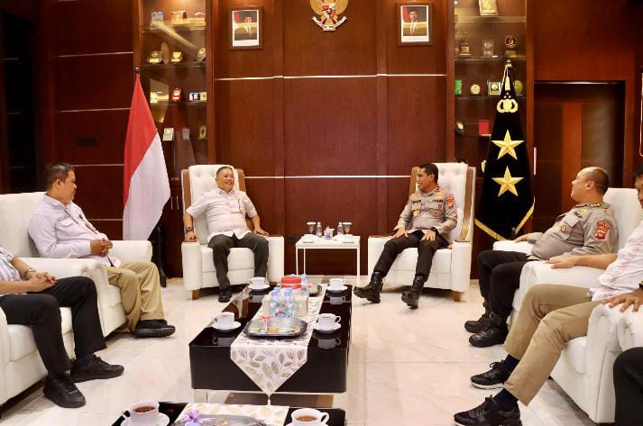 Wakapolda Gorontalo Terima Audiensi Deputi Penindakan BPOM RI. (Foto: Humas Polda Gorontalo)