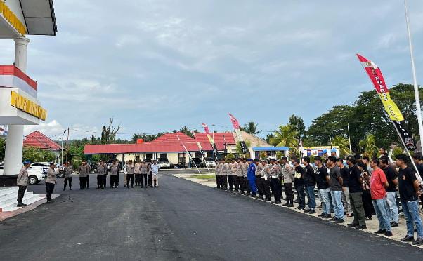 Wakapolres Pohuwato Pimpin Apel Siaga Antisipasi Kamtibmas. (Foto: Humas Polres Pohuwato)