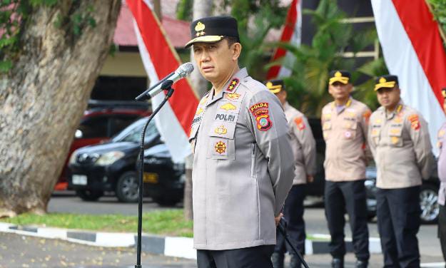 Kapolda Gorontalo Pimpin Apel Siaga Hadapi Potensi Demo. (Foto: Humas Polda Gorontalo)