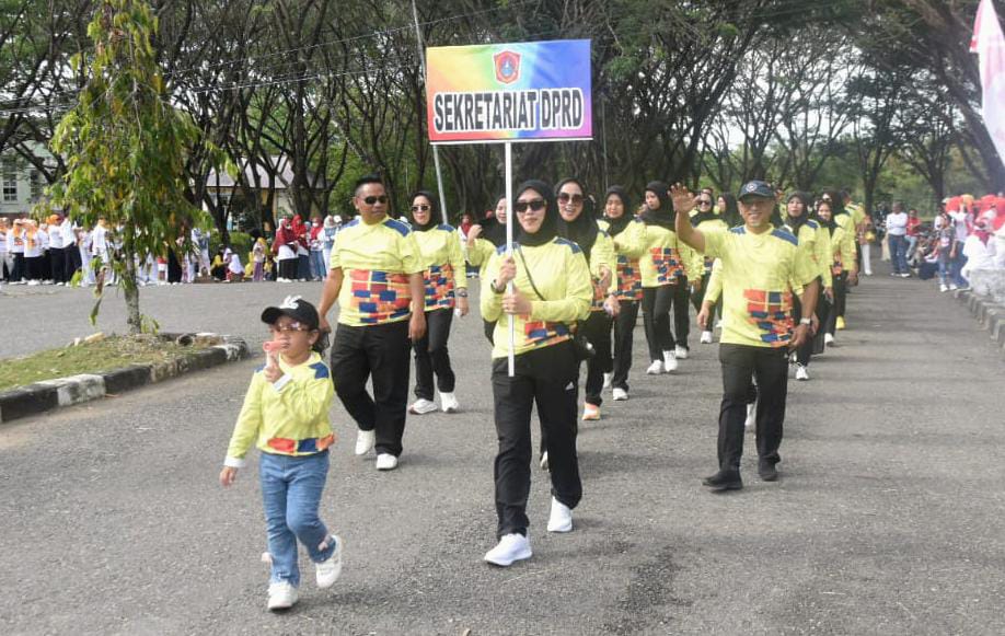 Sekretariat DPRD Gorut Tampil Kompak di Pencanangan HUT RI ke-80 1 Sekretariat DPRD Gorut Tampil Kompak di Pencanangan HUT RI ke-80. (Foto: Dok. Sekertariat DPRD)