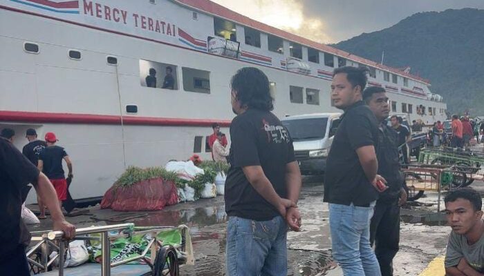 Piket Opsnal Amankan Captikus Yang Dikirim Melalui Kapal di Pelabuhan Nusantara Tahuna