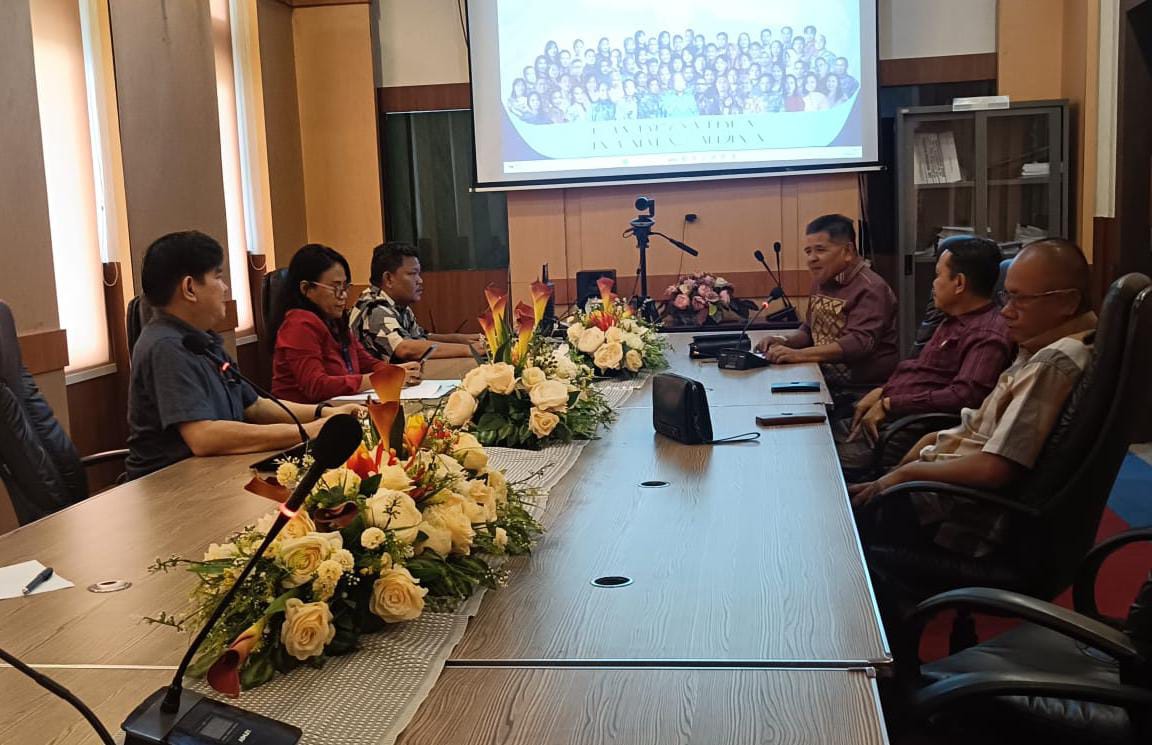 DPRD Gorut Bahas Polemik PPPK Paruh Waktu Bersama BKN Regional XI 1 DPRD Gorut Bahas Polemik PPPK Paruh Waktu Bersama BKN Regional XI. (Foto: Ist)