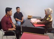 Kasus Batu Hitam Ilegal, Ditreskrimsus Serahkan Tersangka dan Barang Bukti ke Kejaksaan 8 Kasus Batu Hitam Ilegal, Ditreskrimsus Serahkan Tersangka dan Barang Bukti ke Kejaksaan