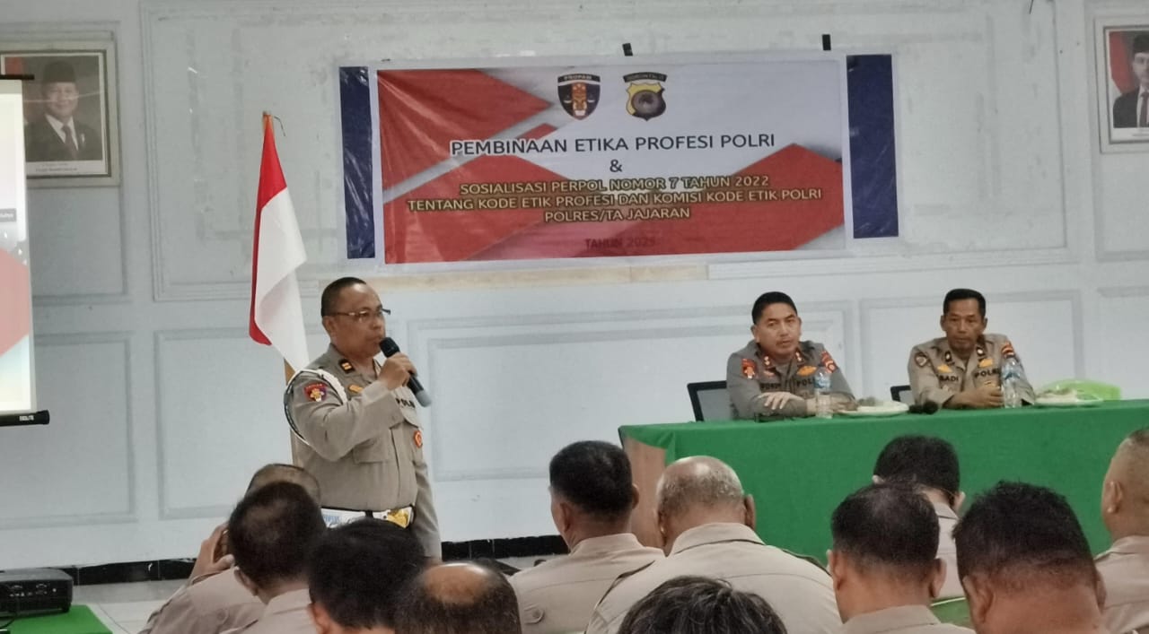 Bidpropam Ingatkan PNPP Polres Pohuwato Taat Aturan Disiplin dan Etika 1 Bidpropam Ingatkan PNPP Polres Pohuwato Taat Aturan Disiplin dan Etika. (Foto: Humas Polda Gorontalo)