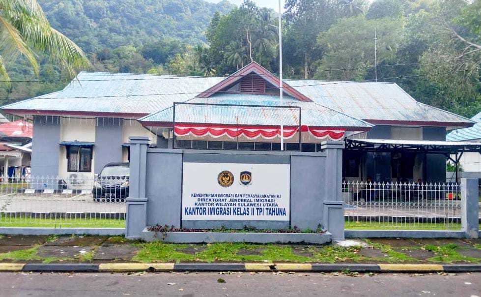 Kantor Imigrasi Kelas II TPI Tahuna. (Foto: AM. Budiman) 