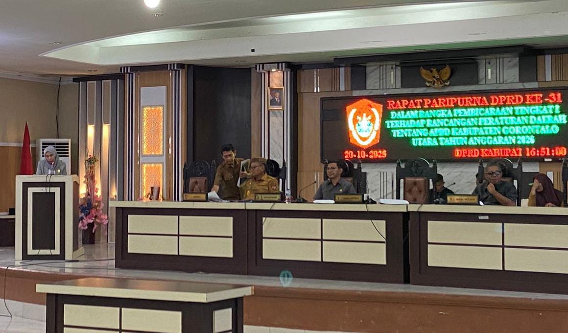 Golkar Dorong Pemerintah Fokus pada Pemerataan Pembangunan dan Pengentasan Kemiskinan dalam APBD 2026 1 Golkar Dorong Pemerintah Fokus pada Pemerataan Pembangunan dan Pengentasan Kemiskinan dalam APBD 2026. (Foto: Dani Baderan)
