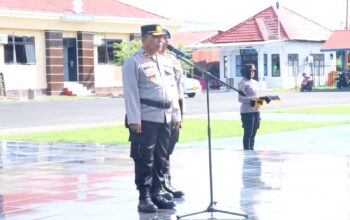 Jaga Marwah Institusi, Wakapolres Pohuwato Ingatkan Personel Hindari Pelanggaran 3 Jaga Marwah Institusi, Wakapolres Pohuwato Ingatkan Personel Hindari Pelanggaran. (Foto: Humas Polres Pohuwato)