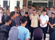 APGUM Geruduk DPRD Gorontalo Utara, Suarakan Delapan Tuntutan Rakyat 9 APGUM Geruduk DPRD Gorontalo Utara, Suarakan Delapan Tuntutan Rakyat. (Foto: GoTimes/Febri)