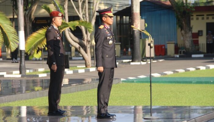 Wakapolda Gorontalo Pimpin Upacara Hari Kesaktian Pancasila 6 Wakapolda Gorontalo Pimpin Upacara Hari Kesaktian Pancasila