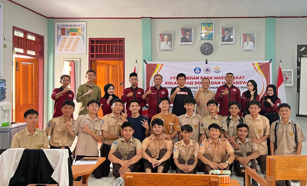 Pengabdian Kolaboratif Dosen dan Mahasiswa S2 PPKn UNG di Kota Kotamobagu Tahun 2025. (Foto: Ist)