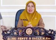 Dinkes Gorut Pastikan Hanya Fokus pada SLHS, Bukan Dokumen Lingkungan Dapur MBG 10 Kepala Dinas Kesehatan Kabupaten Gorontalo Utara, Sri Fenty N. Sagaf. (Foto: Ist)