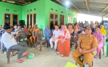 Reses Windra Lagarusu, Warga Sogu Desak Pemerintah Tepati Janji Tanah Eks HGU 3 Reses Windra Lagarusu, Warga Sogu Desak Pemerintah Tepati Janji Tanah Eks HGU. (Foto: Setwan DPRD Gorut)