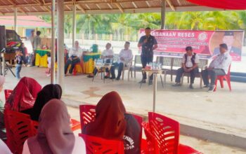 Aspirasi Petani, Perternak dan Orang Tua Murid Mewarnai Reses Mighdat Abdullah di Gentuma Raya. (Foto: Setwan DPRD Gorontalo Utara)