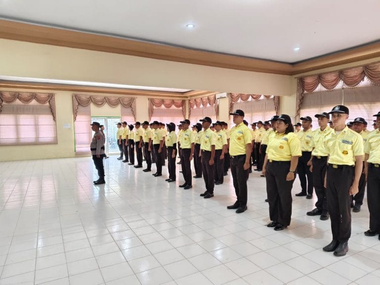 Polda Gorontalo Resmi Tutup Diksar Satpam Gada Pratama, 71 Peserta Lulus. (Foto: Humas Polda Gorontalo)