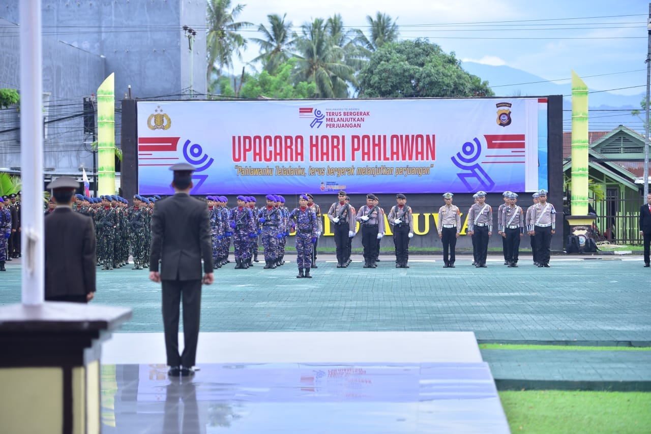 Polda Gorontalo Gelar Upacara Hari Pahlawan, Karo Ops Ingatkan Makna Perjuangan. (Foto: Humas Polda Gorontalo)