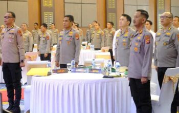 Polda Gorontalo Gelar Operasional Semester II 2025, Evaluasi Kinerja Kamtibmas 8 Operasional, Evaluasi, Kamtibmas, Presisi, Disiplin, Strategi, Sinergi, Stabilitas, Kinerja, Konsolidasi. (Foto: Humas Polda Gorontalo)