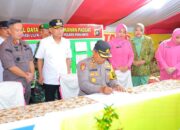 Kapolres Pohuwato dan Forkopimda Pantau Misa Natal dan Pos Pengamanan 9 Kapolres Pohuwato dan Forkopimda Pantau Misa Natal dan Pos Pengamanan. (Foto: Humas Polres Pohuwato)