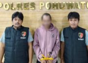 Sat Reskrim Polres Pohuwato Tahan Terduga Pelaku Penganiayaan di Salon 9 Sat Reskrim Polres Pohuwato Tahan Terduga Pelaku Penganiayaan di Salon. (Foto: Humas Polres Pohuwato)