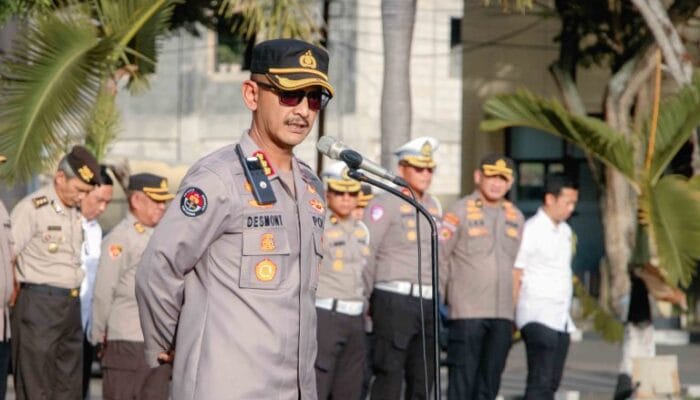 Kabid Humas Polda Gorontalo Tekankan Bijak Bermedia Sosial kepada Personel