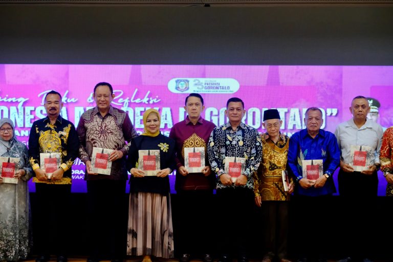 Kapolda Hadiri Syukuran HUT ke-25 Provinsi Gorontalo dan Launching Buku Sejarah Nani Wartabone. (Foto: Humas Polda Gorontalo)