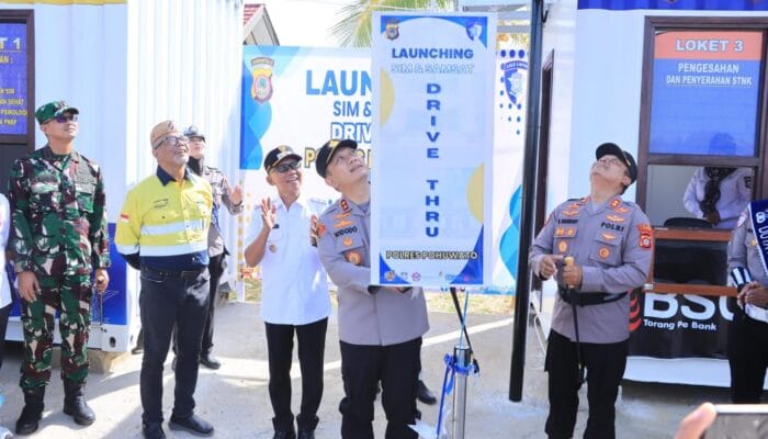 Inovasi Pelayanan Kepolisian, SIM dan Samsat Drive Thru Resmi Beroperasi di Pohuwato